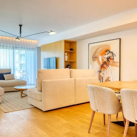 Apartment Acqua Blue 5l, A In Madeira