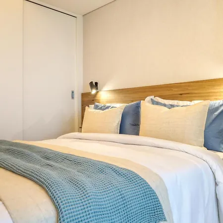 Acqua Blue 5l, A In Madeira Apartment *